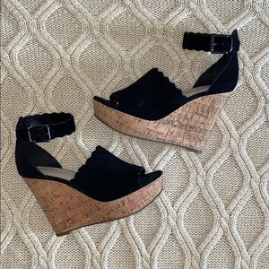 Marc Fisher Black Wedge - Sz 5.5